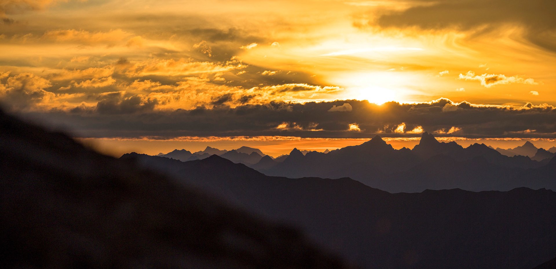 header-img